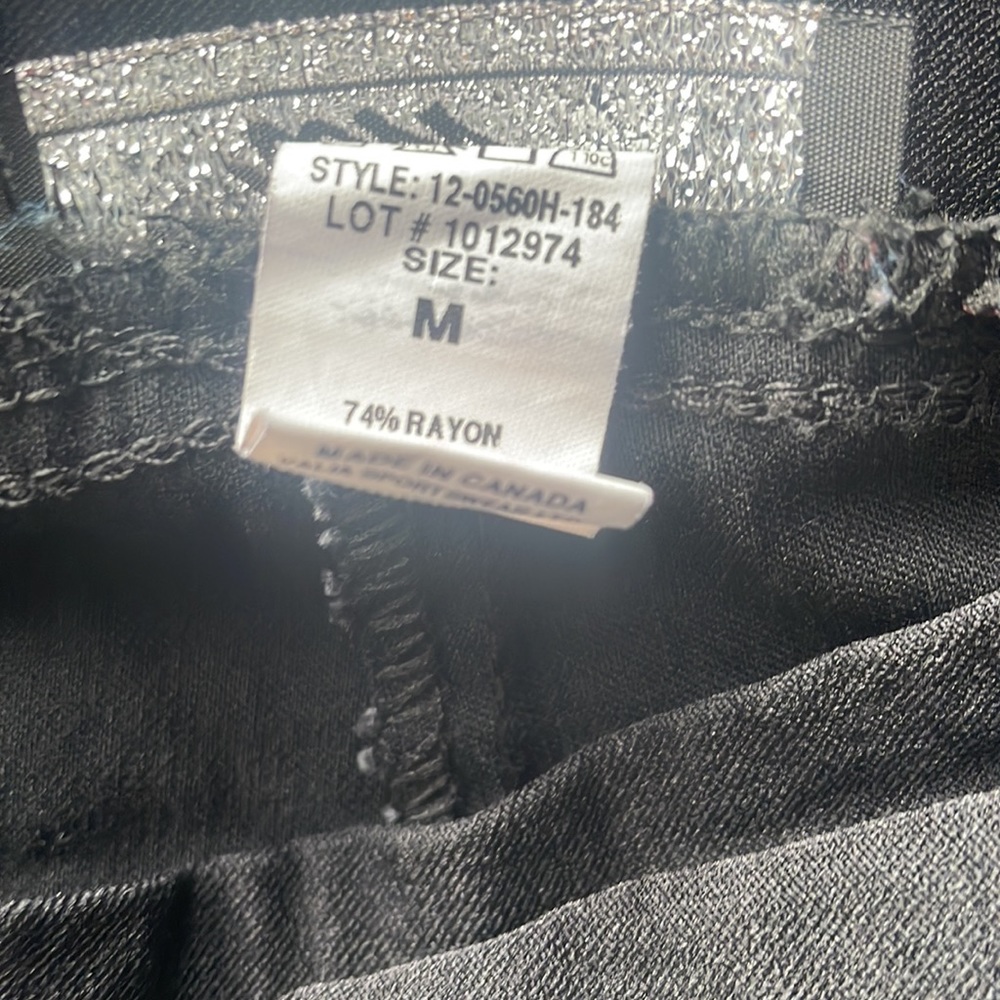 Mini shorts - Picture 3 of 3